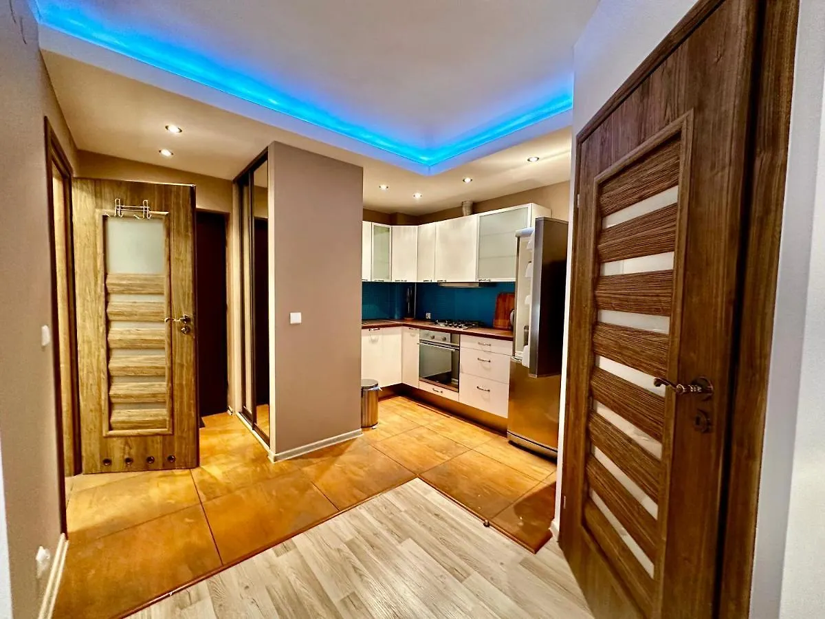 Apartment Decor 3 Metro Fast Wifi 1Gbs 80'Tv Hbo Disney Appletv Warsaw Poland