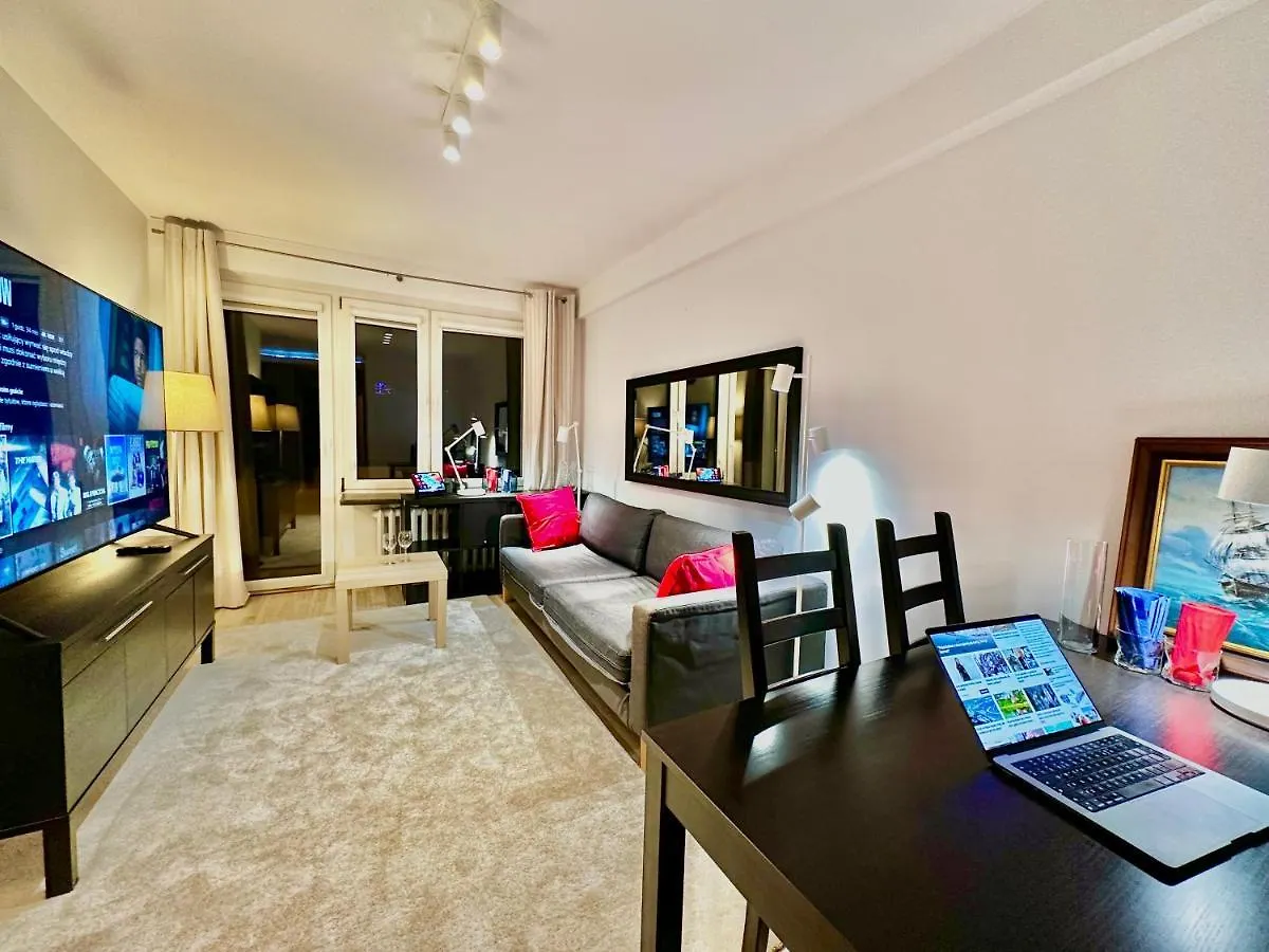 Decor 3 Metro Fast Wifi 1Gbs 80'Tv Hbo Disney Appletv Warszawa Apartament
